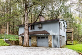 19 Cedar Hill Rd in New Milford, CT - Building Photo - Building Photo