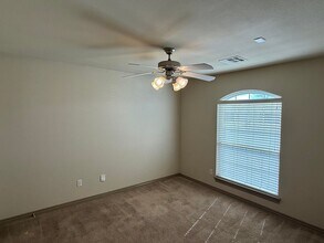 2145 Scissortail Landing Dr in Edmond, OK - Building Photo - Building Photo