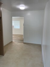 526 Ponoma St, Unit 526 in Port Hueneme, CA - Building Photo - Building Photo