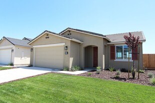 1237 Gypsum Ct in Los Banos, CA - Building Photo