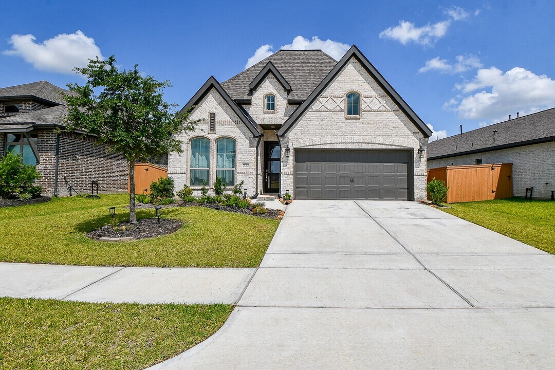 21312 Palm Arbor Dr in Cypress, TX - Building Photo