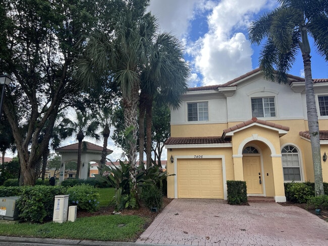 7406 Briella Dr in Boynton Beach, FL - Building Photo - Building Photo
