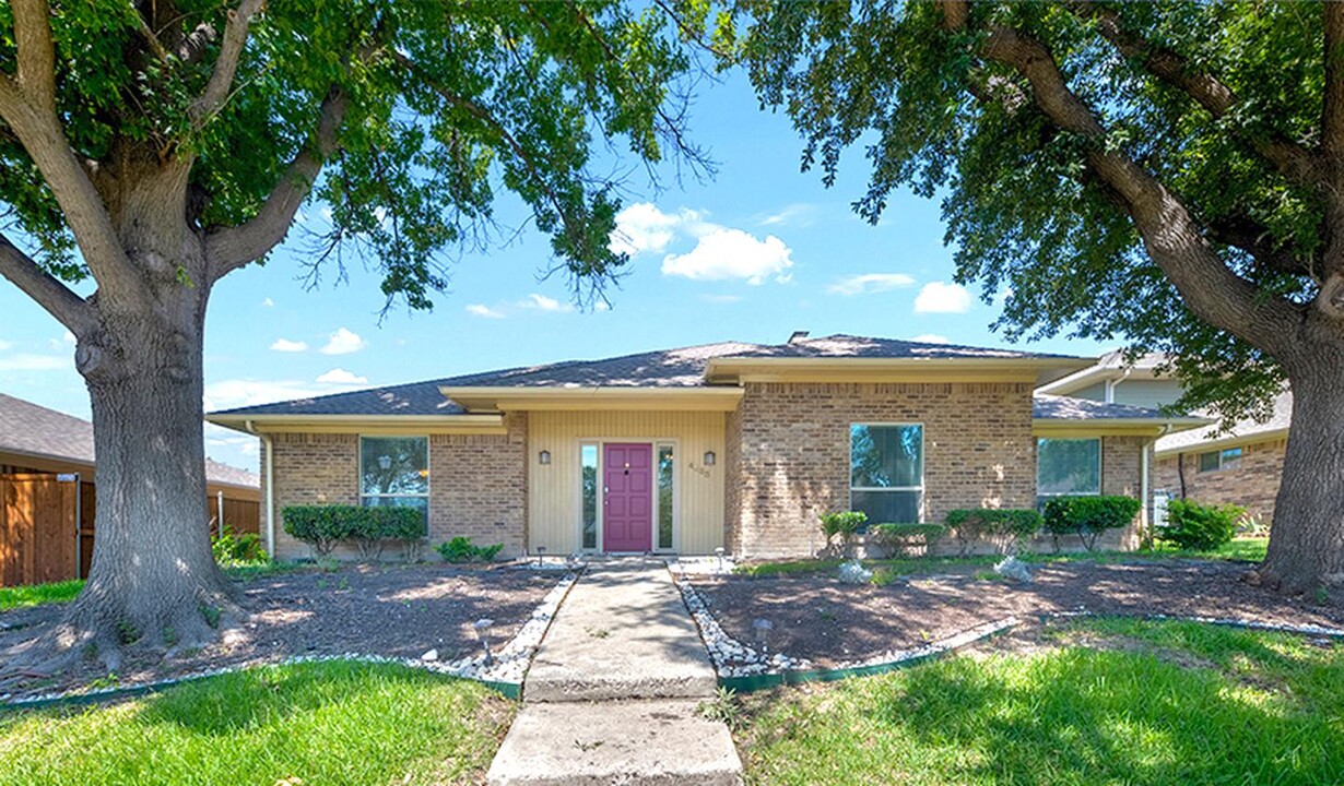 4433 Blystone Ln in Plano, TX - Building Photo