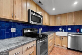 1434 Potomac Ave SE in Washington, DC - Foto de edificio - Building Photo