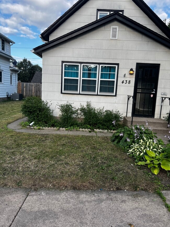 property at 438 Fry St