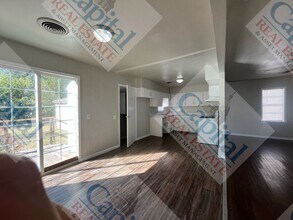 811 Sandra Dr in Midwest City, OK - Building Photo - Building Photo