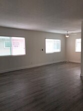 915 Alabama St in Huntington Beach, CA - Building Photo - Building Photo