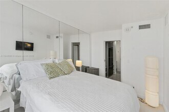 100-1132 Lincoln Rd, Unit 1132 in Miami Beach, FL - Foto de edificio - Building Photo