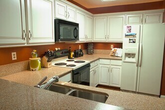 7476 E Arkansas Ave in Denver, CO - Building Photo - Building Photo