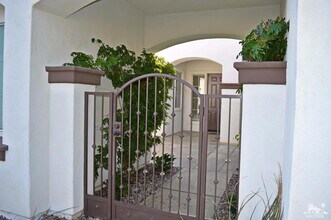 105 Rubino Ct in Palm Desert, CA - Building Photo - Building Photo