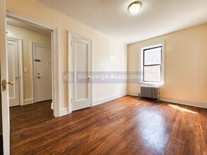 2 North St, Unit D1 in Mount Vernon, NY - Foto de edificio - Building Photo