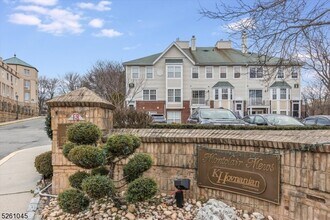 50 Pine St in Montclair, NJ - Building Photo - Building Photo