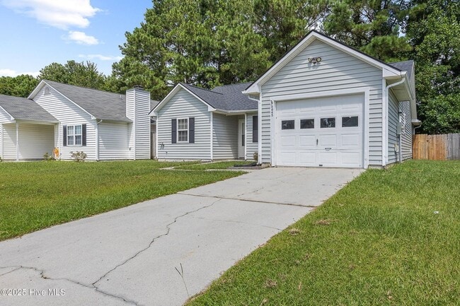 2045 Derby Run Rd in Jacksonville, NC - Building Photo - Building Photo