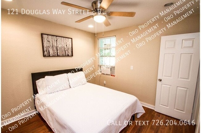 Sweet Relaxing Apartment Near Fabulous Downtown, Unit B in San Antonio, TX - Building Photo - Building Photo