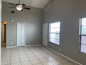 2451 E Illiana St in Orlando, FL - Building Photo - Building Photo