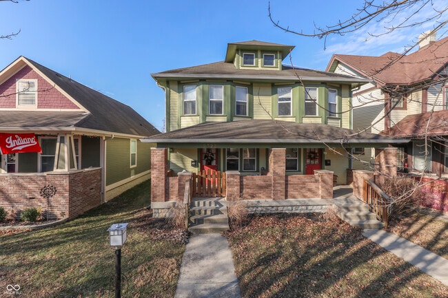 property at 2322 Alabama St