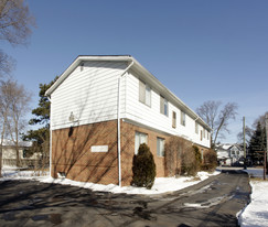 220 E Ann Arbor Trl Apartments