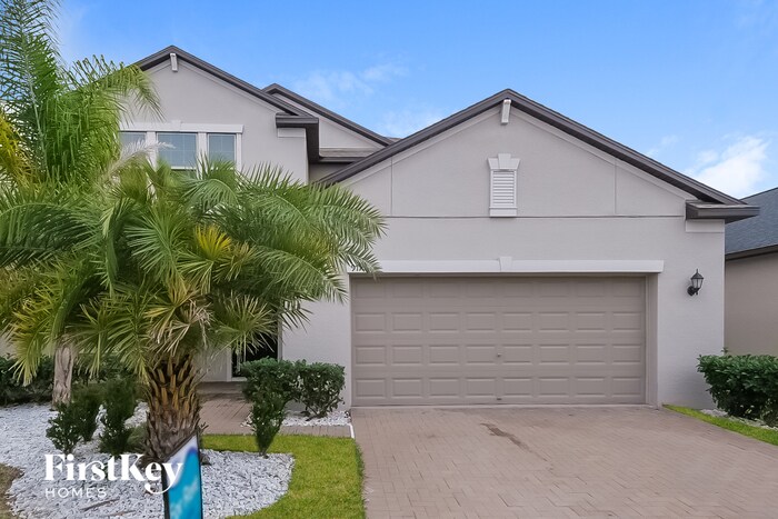 9716 Ivory Dr in Riverview, FL - Foto de edificio