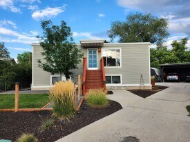 966 Austin Ave in Salt Lake City, UT - Building Photo