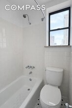 270 E 78th St in New York, NY - Building Photo - Building Photo
