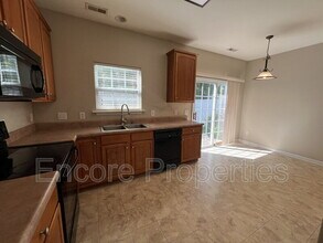 250 Joshua Glen Ln in Cary, NC - Building Photo - Building Photo