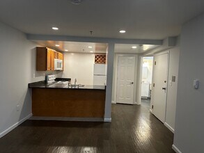 54 Queensberry St in Boston, MA - Building Photo - Building Photo