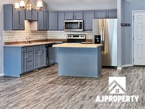 1504 S Campbell Trail in Sioux Falls, SD - Foto de edificio - Building Photo
