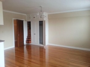 Culmstock Arms Apartments in Spokane, WA - Building Photo - Interior Photo