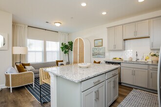 158 Eagles Cliff Dr in Surfside Beach, SC - Building Photo - Building Photo