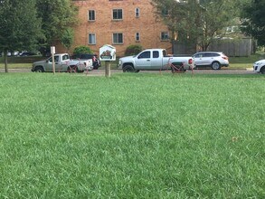 1201 7th St, Unit #2 in Huntington, WV - Foto de edificio - Building Photo