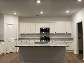 721 Groover St in Ball Ground, GA - Building Photo - Building Photo