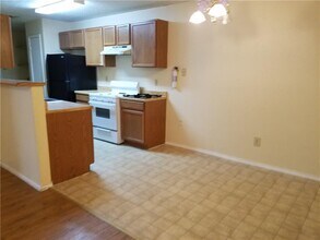 1304 Pitcairn Dr in Pflugerville, TX - Building Photo - Building Photo