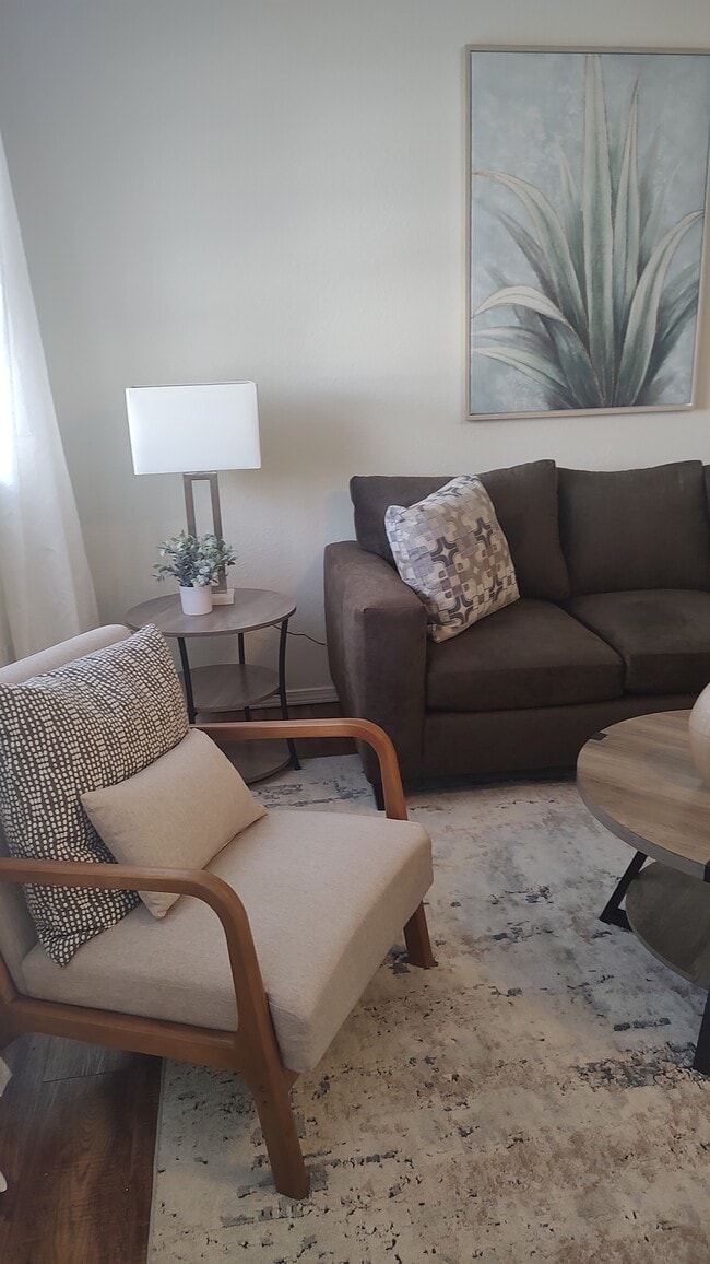 9101 S Winston Way in Oklahoma City, OK - Building Photo - Building Photo