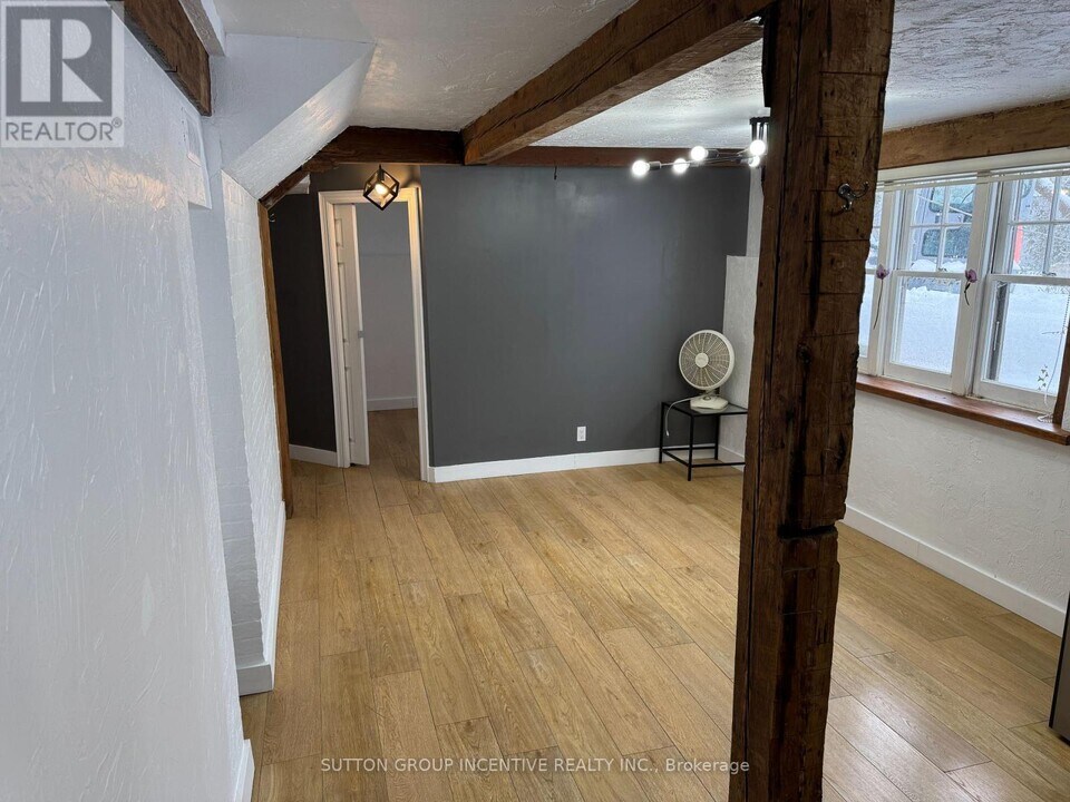 233 Ellerslie Ave in Toronto, ON - Building Photo