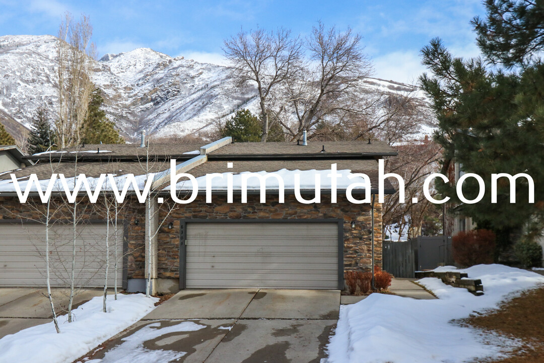 8303 Valiant Dr in Cottonwood Heights, UT - Foto de edificio