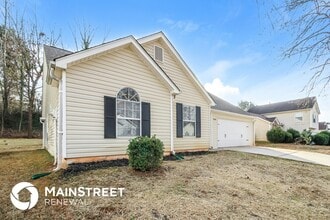 7010 New Dale Rd in Rex, GA - Building Photo - Building Photo