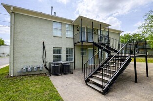 3449 Southern Ave, Unit 3453 - 102 in Memphis, TN - Building Photo