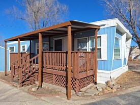 3526 N Cascade Ave in Colorado Springs, CO - Building Photo