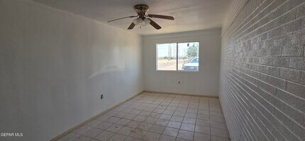 10377 Redwood St in El Paso, TX - Building Photo - Building Photo