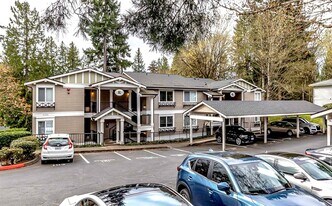 11211 NE 128th St, Unit K-202 in Kirkland, WA - Building Photo