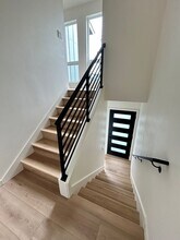8024 36th Ave S in Seattle, WA - Building Photo - Building Photo