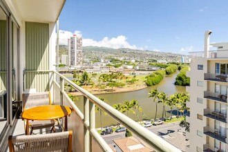 445 Kaiolu St, Unit 1114 in Honolulu, HI - Building Photo - Building Photo