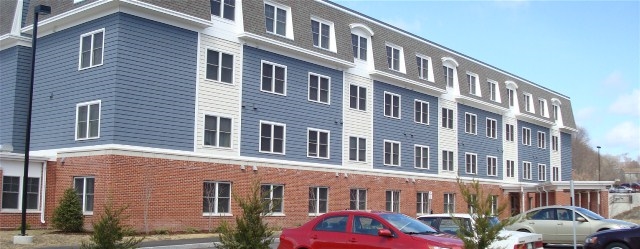 Miller Square on Harlow in Bangor, ME - Building Photo