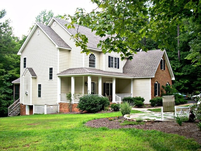 11530 Fair Isle Dr in Chesterfield, VA - Building Photo - Building Photo