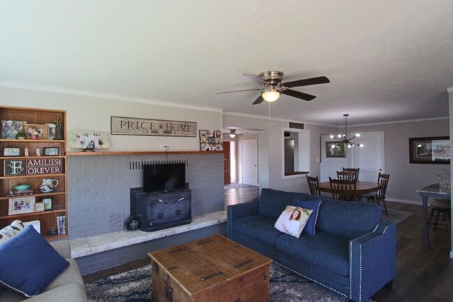 property at 419 S 100 E
