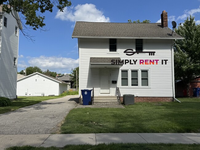 property at 532 Hayward Ave