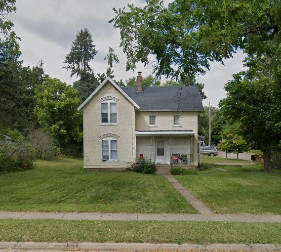 2008 Crescent Ave