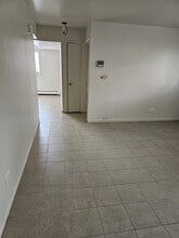 320 W Dale Dr in Addison, IL - Building Photo - Building Photo