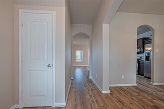 4 Coconut Palms Dr in Manvel, TX - Building Photo - Building Photo