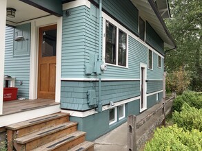 2420 Lafayette St in Bellingham, WA - Building Photo - Building Photo